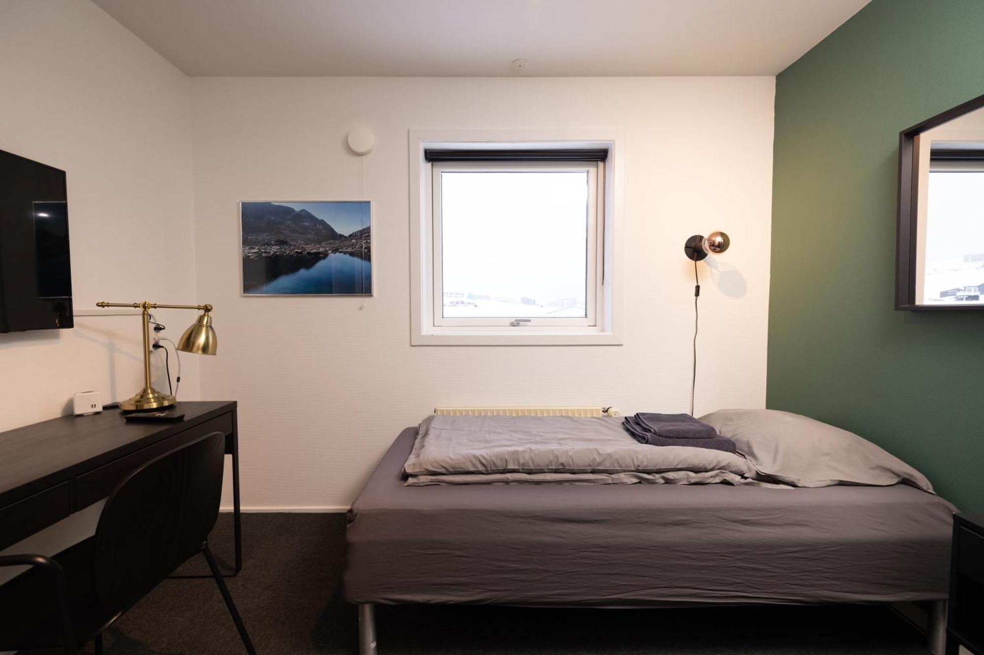 Kulukis Downtown Hostel Nuuk Buitenkant foto